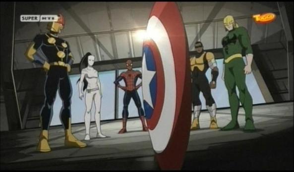 Ehrfurchtsvoll stehen die jungen Helden vor DEM Schild.