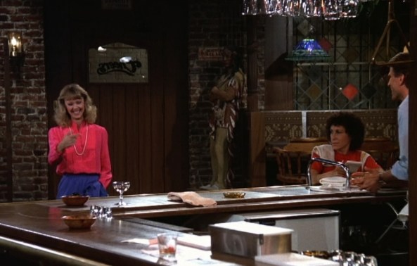 Sam versucht Diane zu überzeugen, für ihn zu arbeiten.