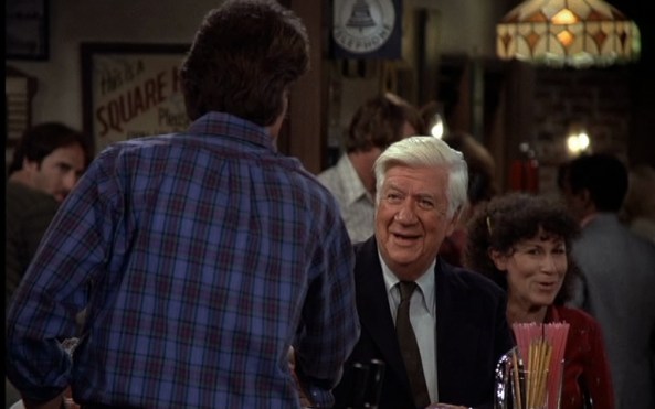 Tip O'Neill zu Gast im Cheers.