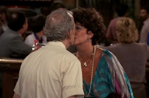 Irene verabschiedet sich von Coach.